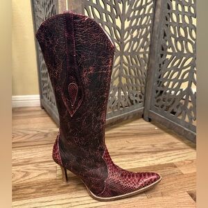 Red and Black Women's Cowboy Boots alligator skin
